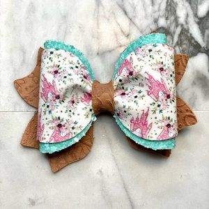 Pretty Princess Oakley Bow